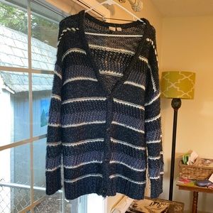 Roxy sweater